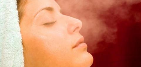 تنظيف البشرة العميق